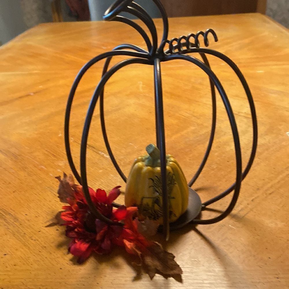 ‎Thanksgiving/Fall  Centerpiece